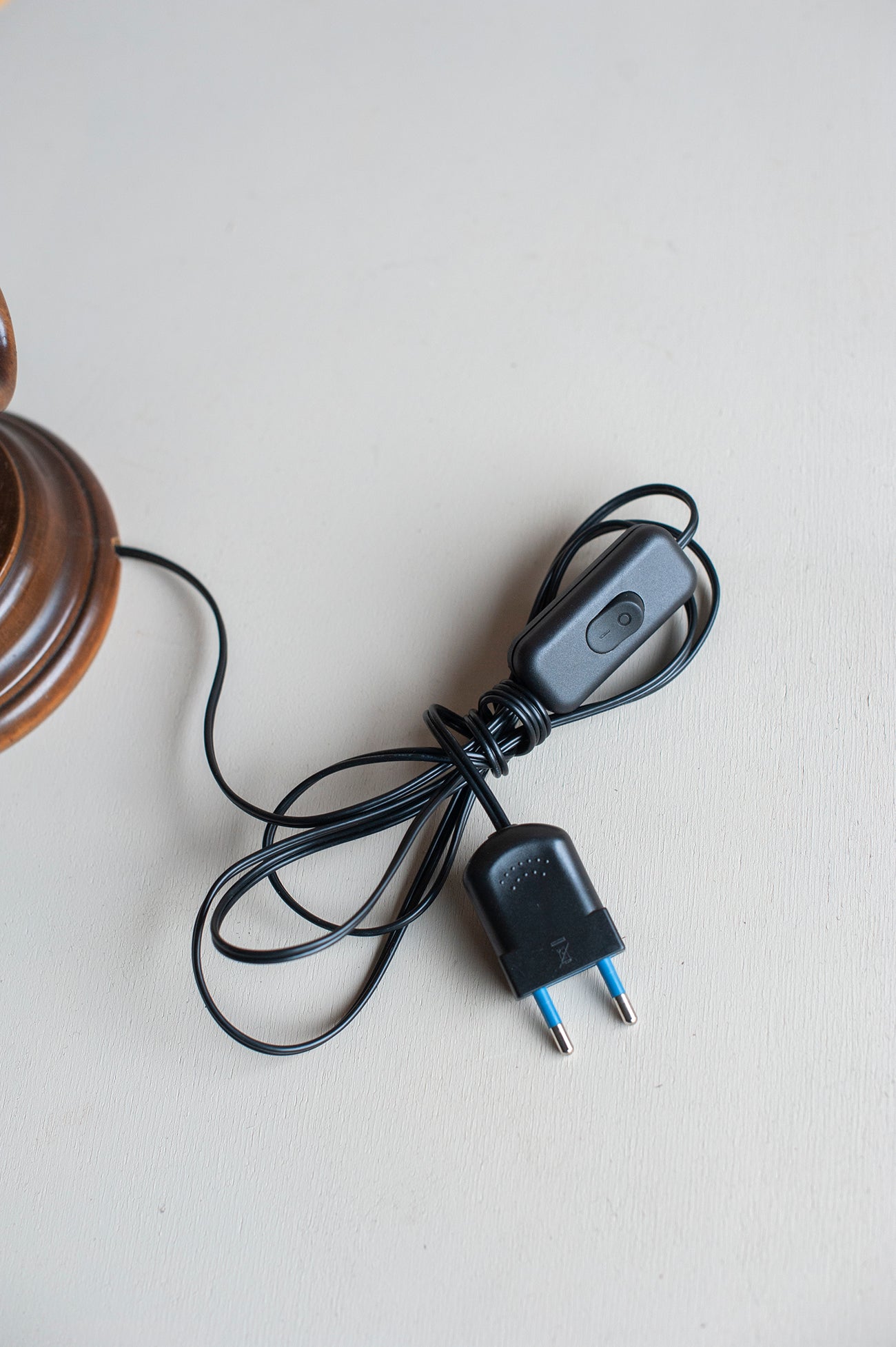 Candeeiro Vintage em Madeira