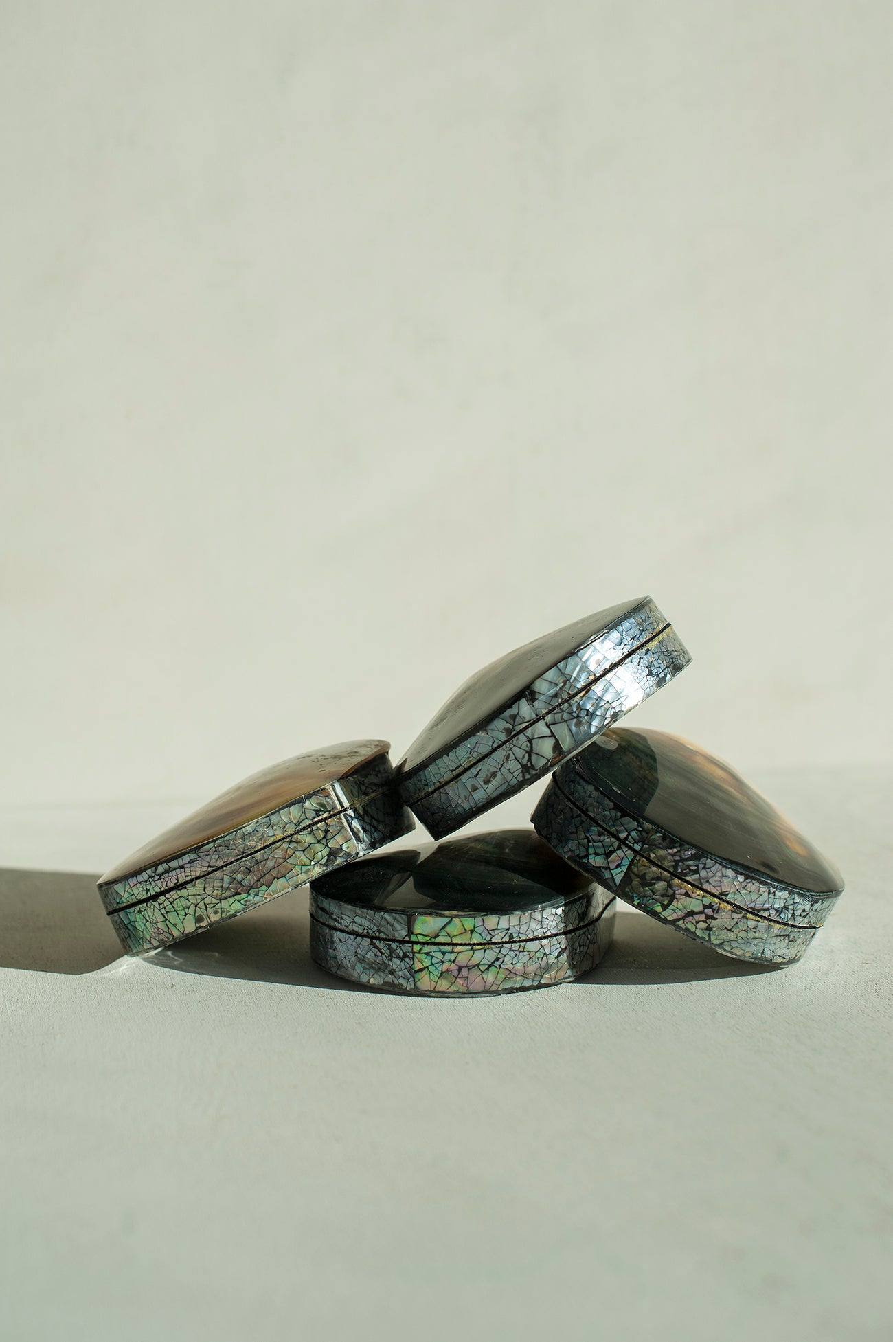 Caixa em Madrepérola e Veludo